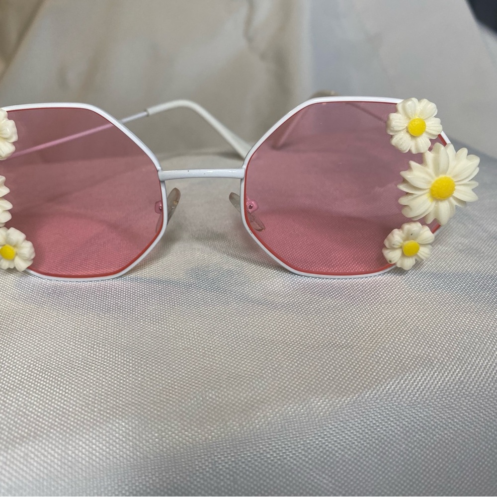 Daisy Floral Pink lens festival Sunglasses